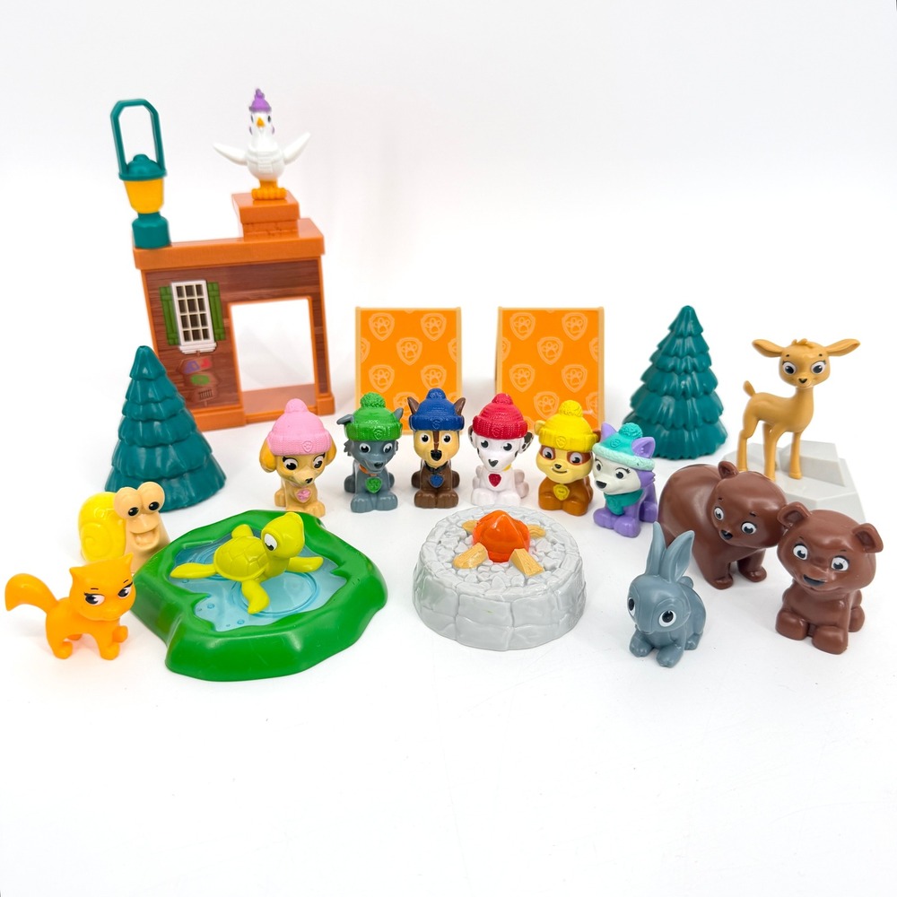 Paw Patrol Arctic Rescue Holiday Snow Playset Figures Accessories